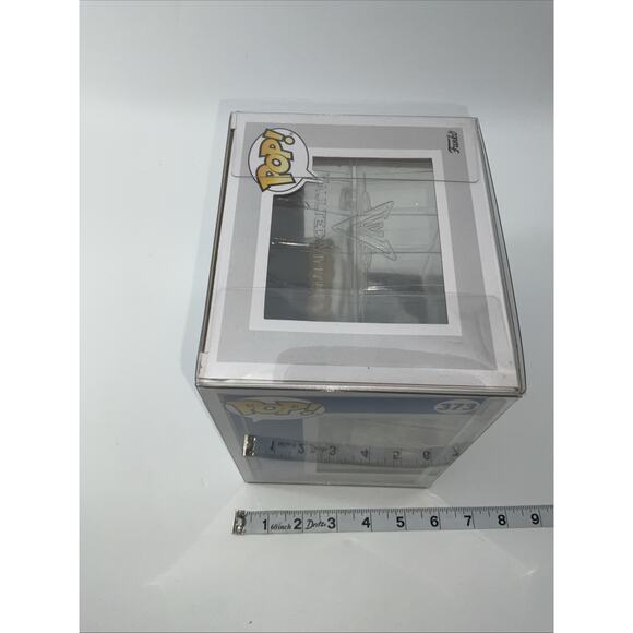 Funko Pop! Deluxe: Star Wars - Battle at Echo Base: Han Solo with TaunTaun -... - Picture 5 of 6